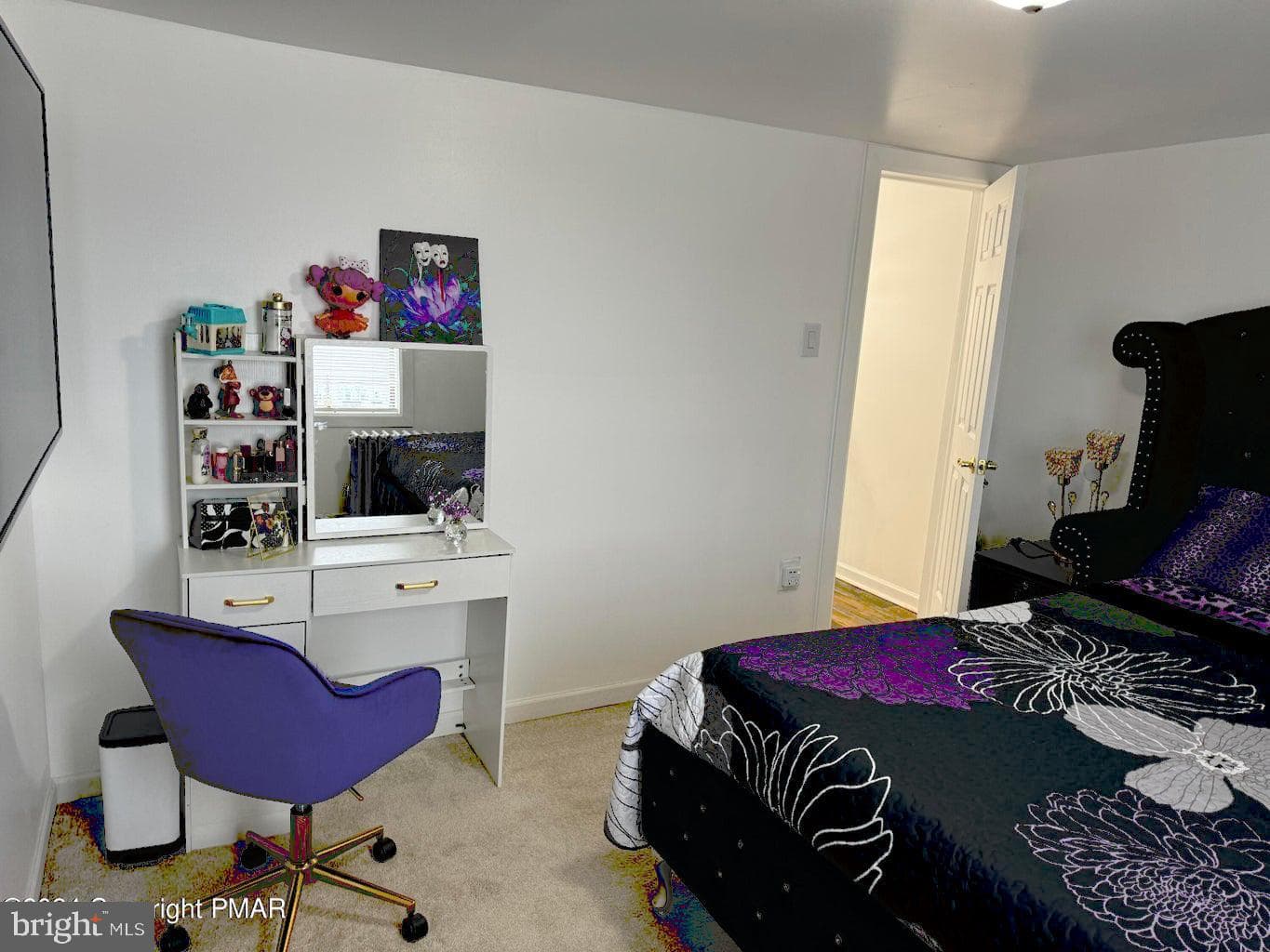 114 E Ludlow Street photo 17