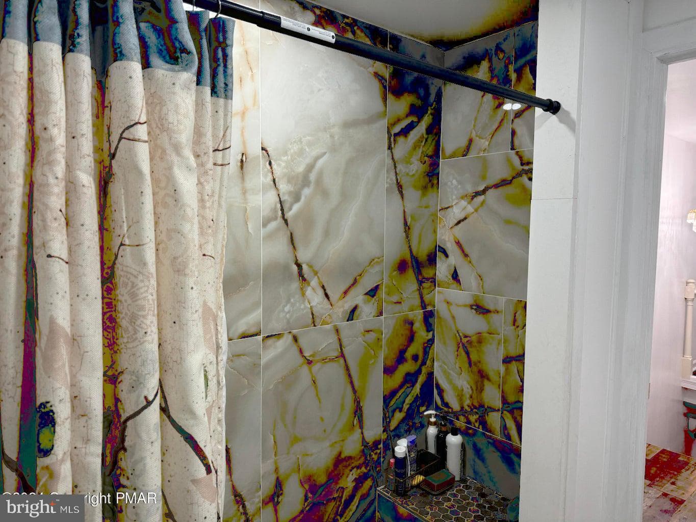 114 E Ludlow Street photo 27