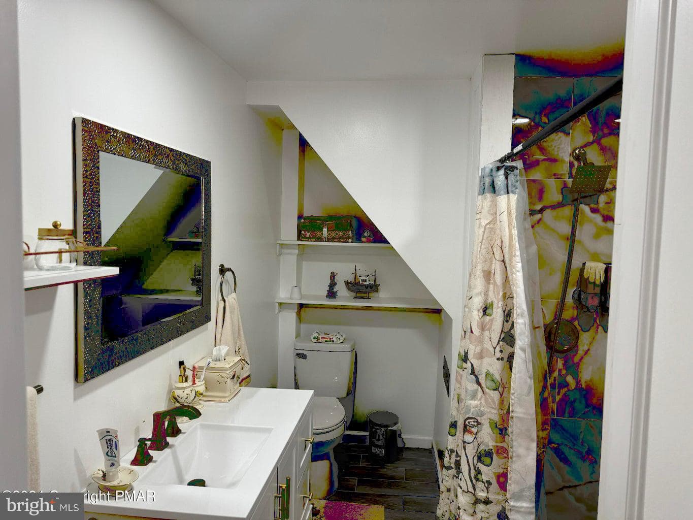 114 E Ludlow Street photo 30