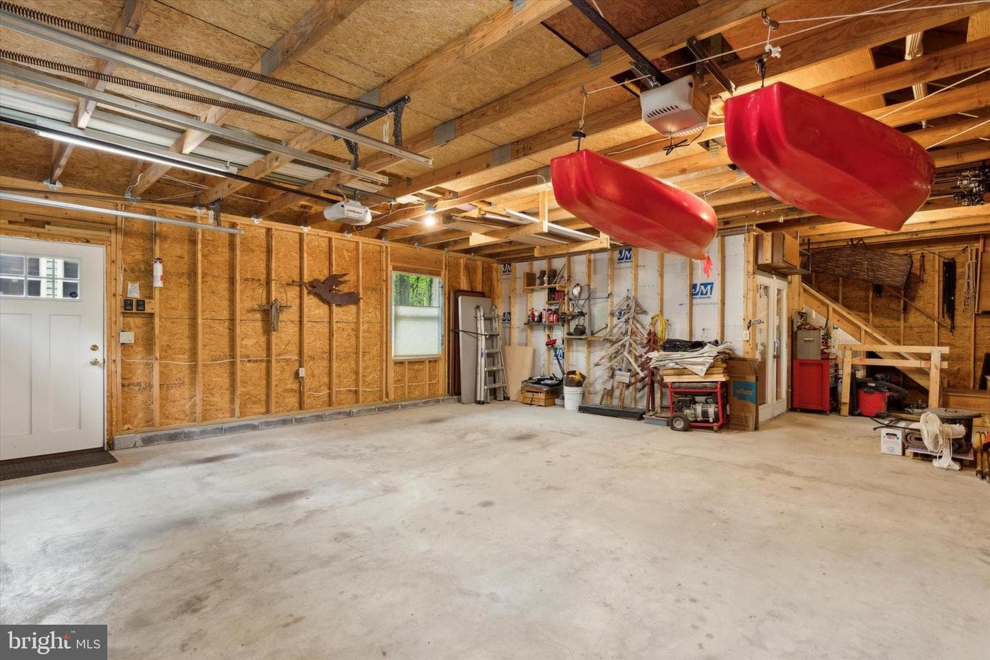 16 Spencer Lane photo 33