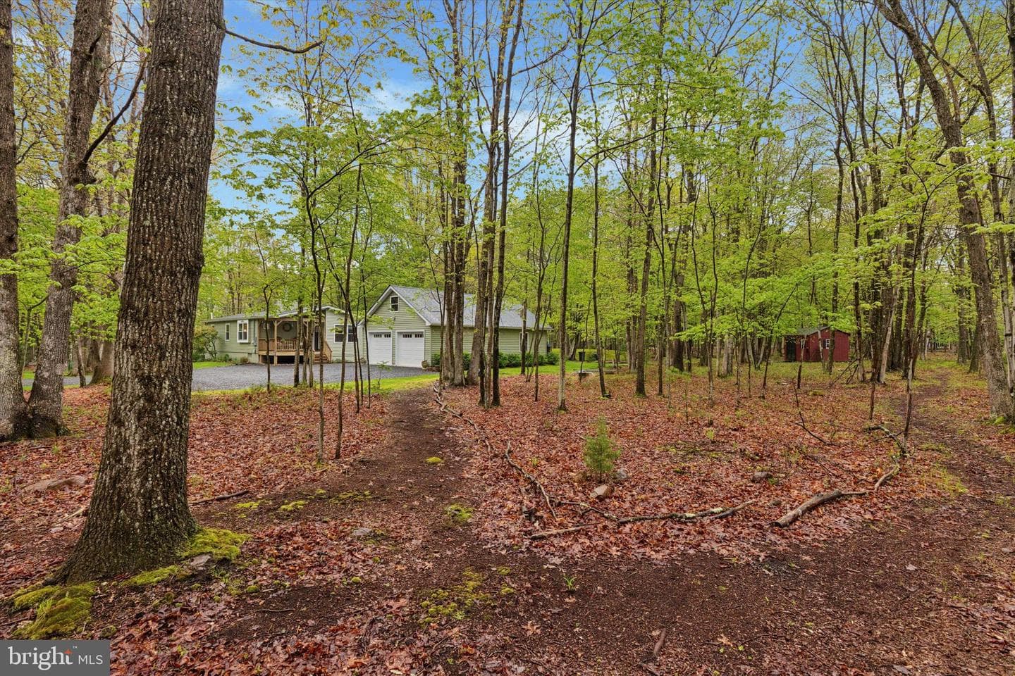 16 Spencer Lane photo 4