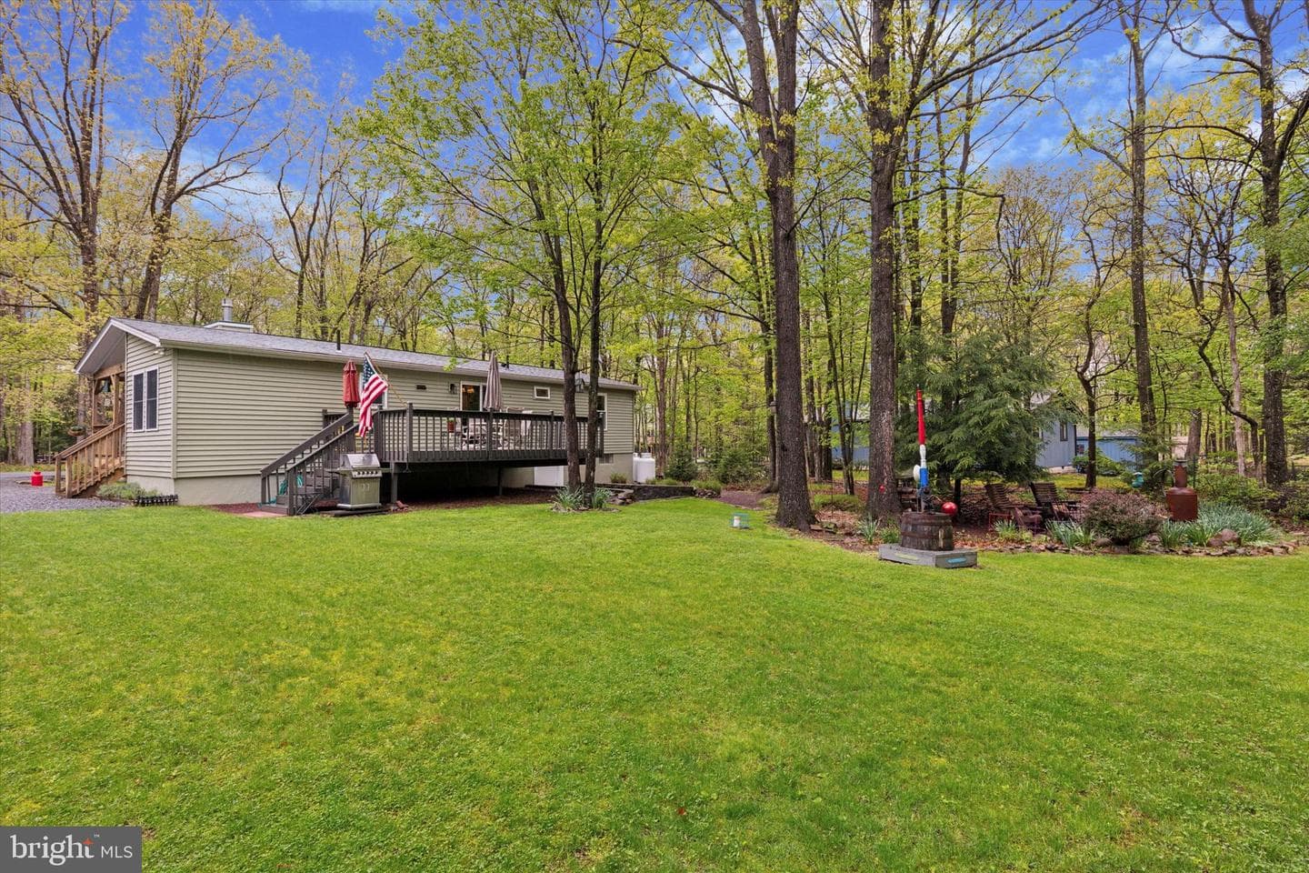 16 Spencer Lane photo 40