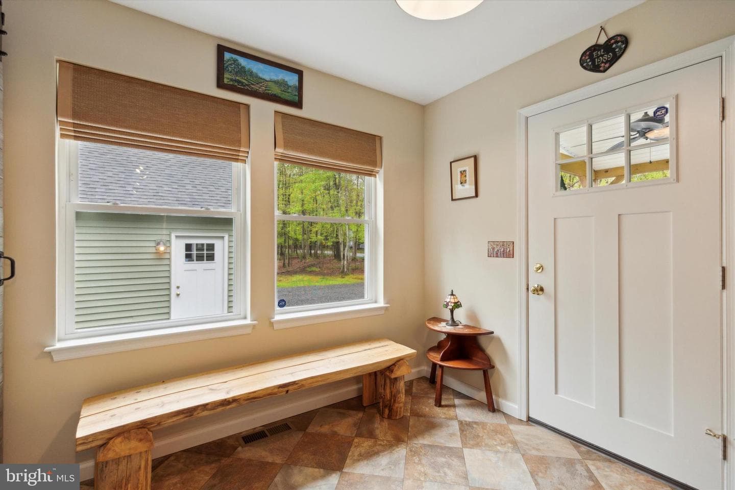 16 Spencer Lane photo 9