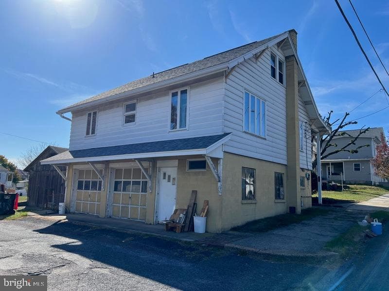 226 Coal Street photo 2