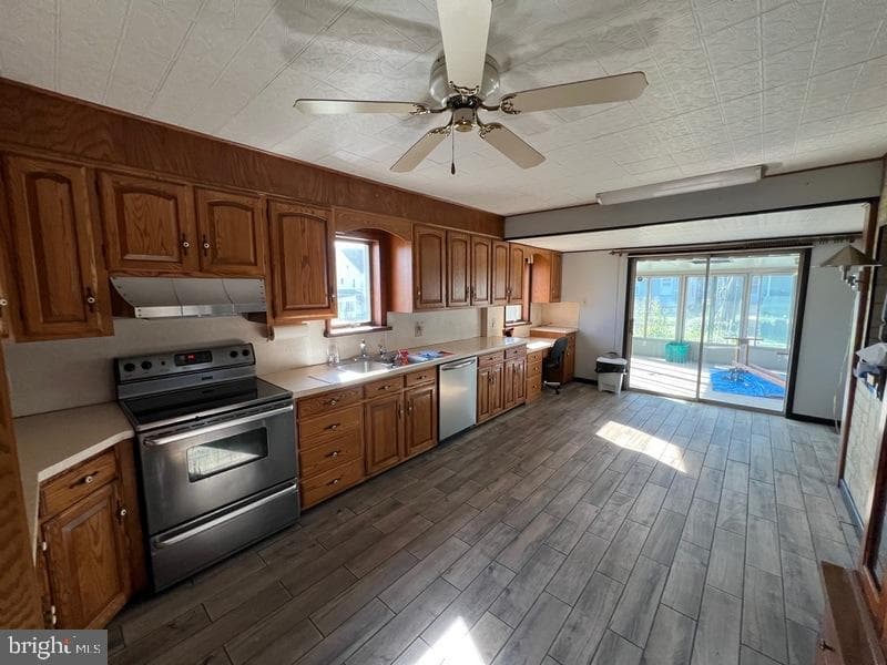 226 Coal Street photo 7