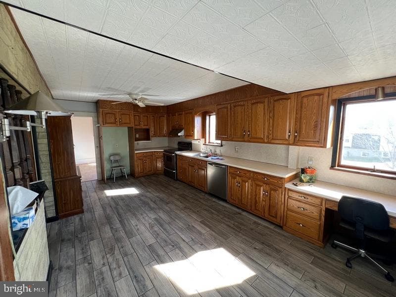226 Coal Street photo 8