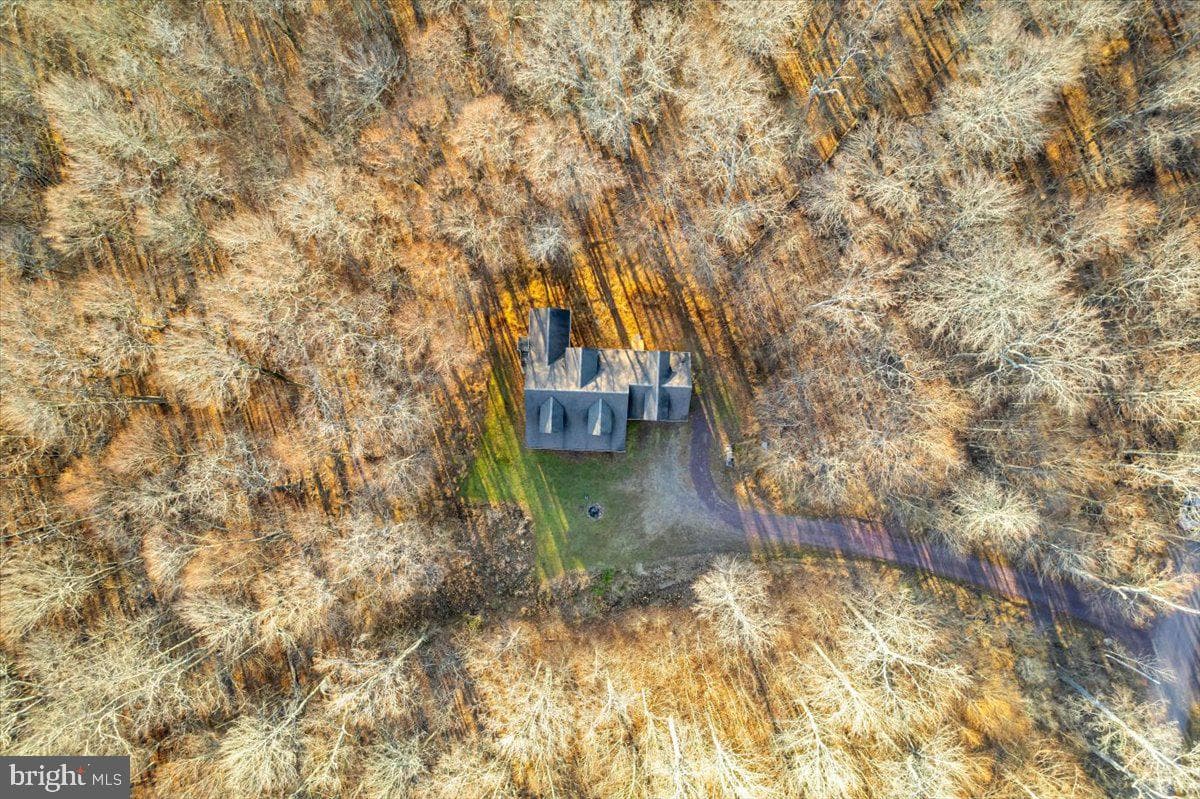 91 Spring Hill Road photo 41