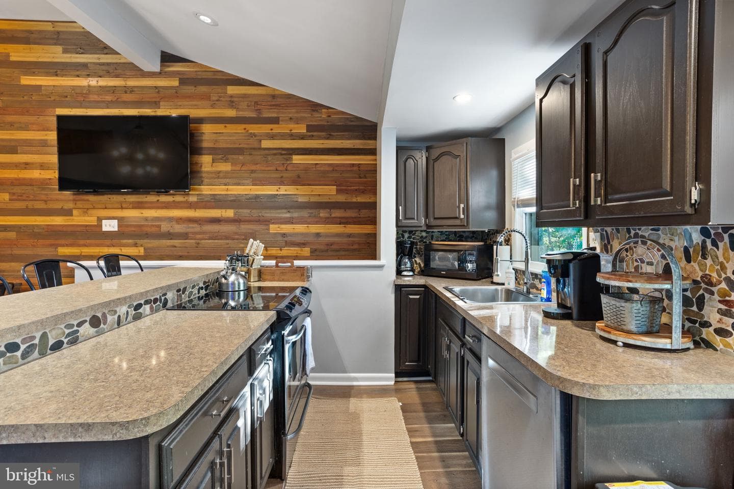 25 Skye Drive photo 21