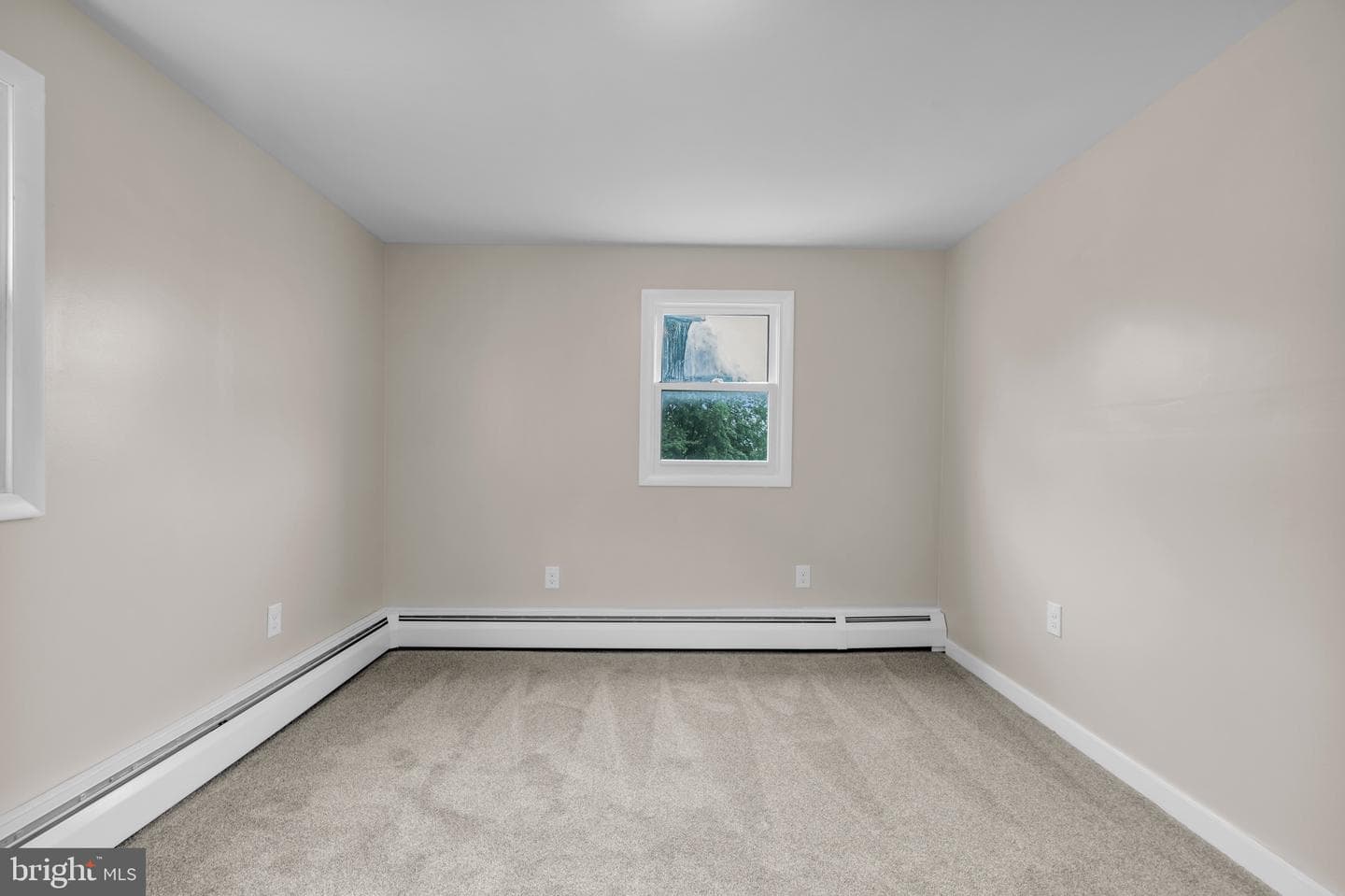 96 Stedman Avenue photo 31