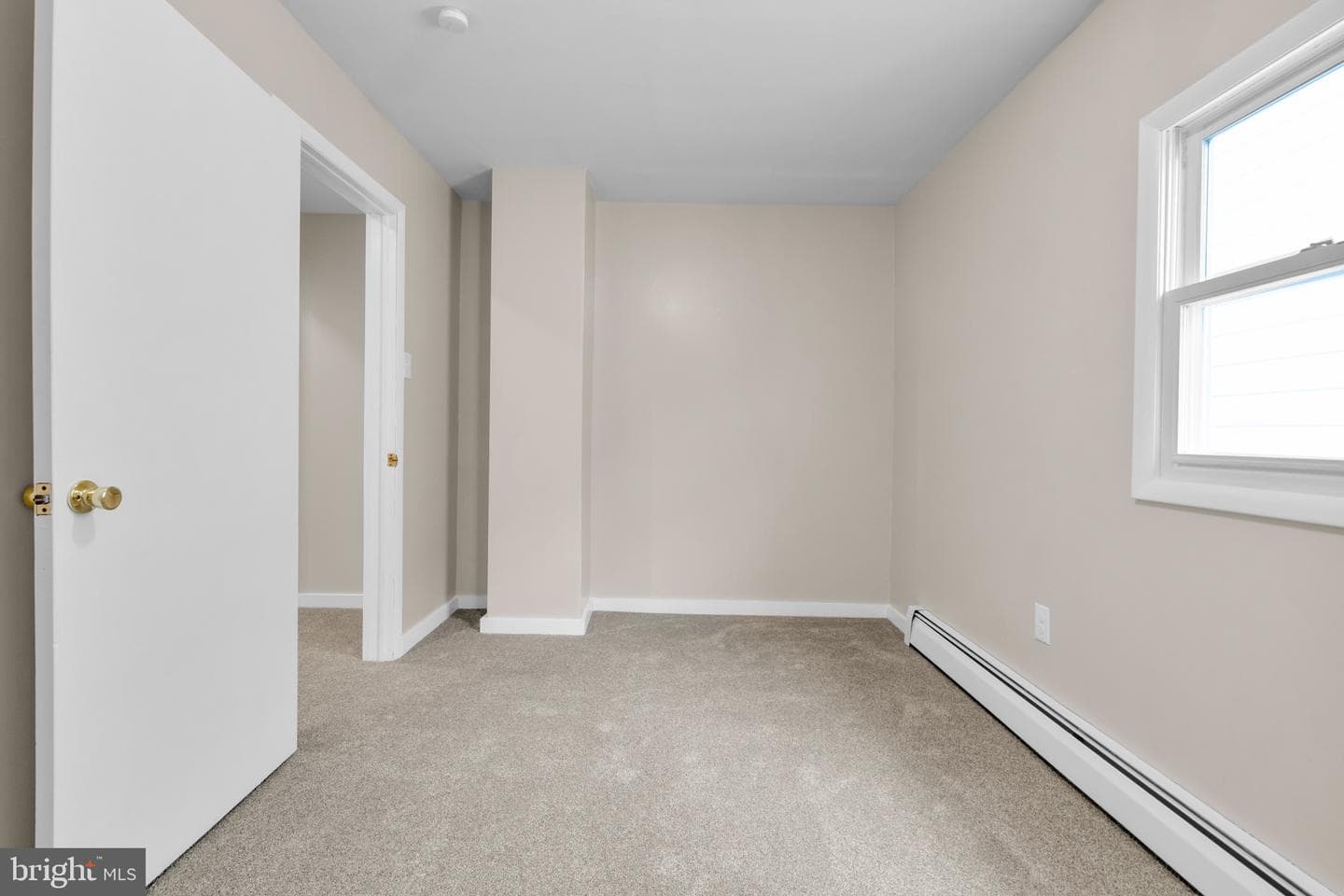 96 Stedman Avenue photo 32