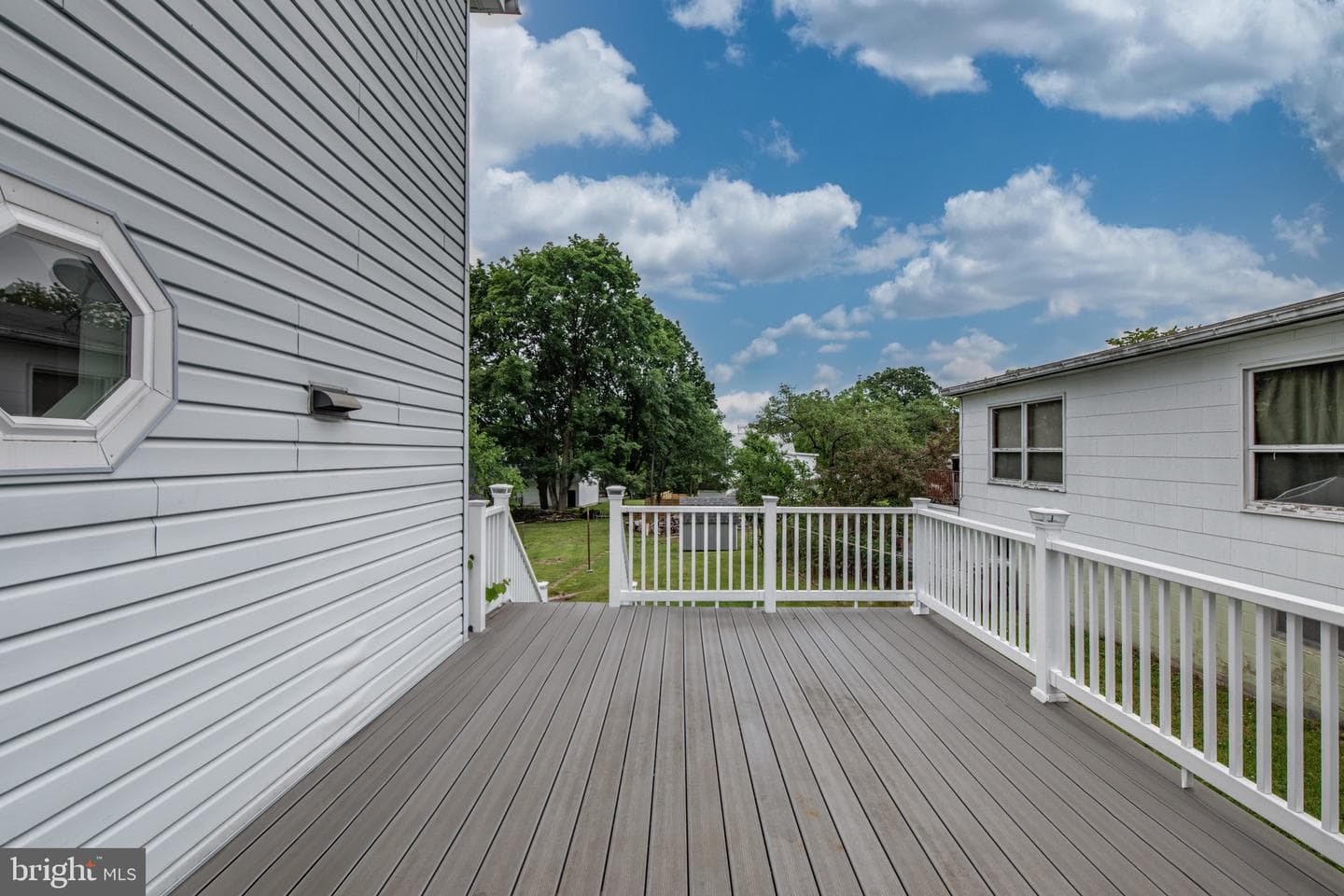 96 Stedman Avenue photo 40