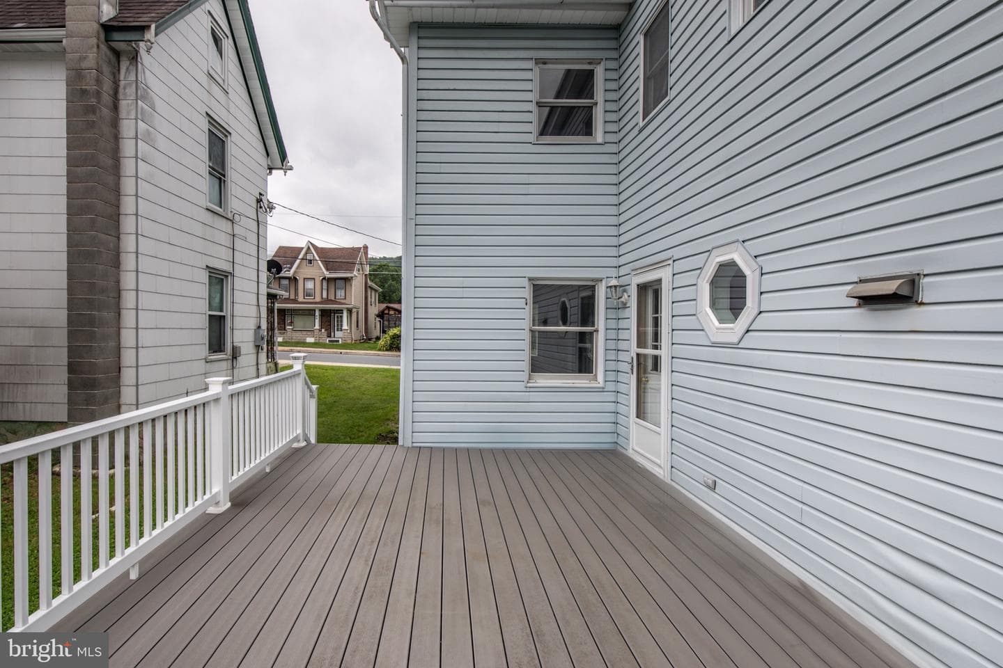 96 Stedman Avenue photo 41