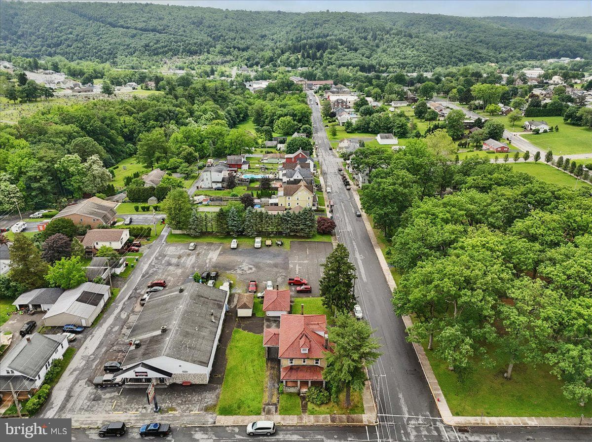 639 Iron Street photo 44