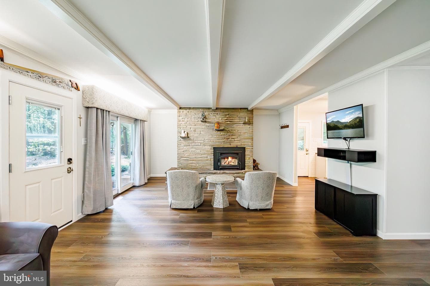 108 Mills Drive photo 10