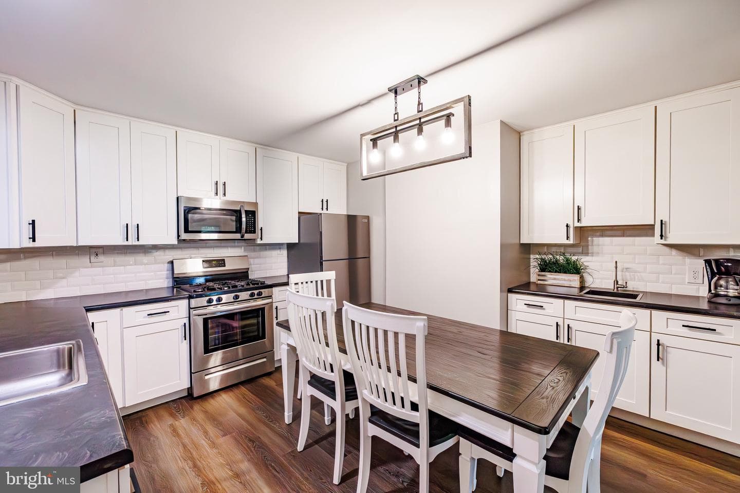 108 Mills Drive photo 6