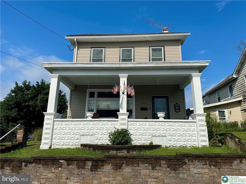 218 N 3rd Street photo 40
