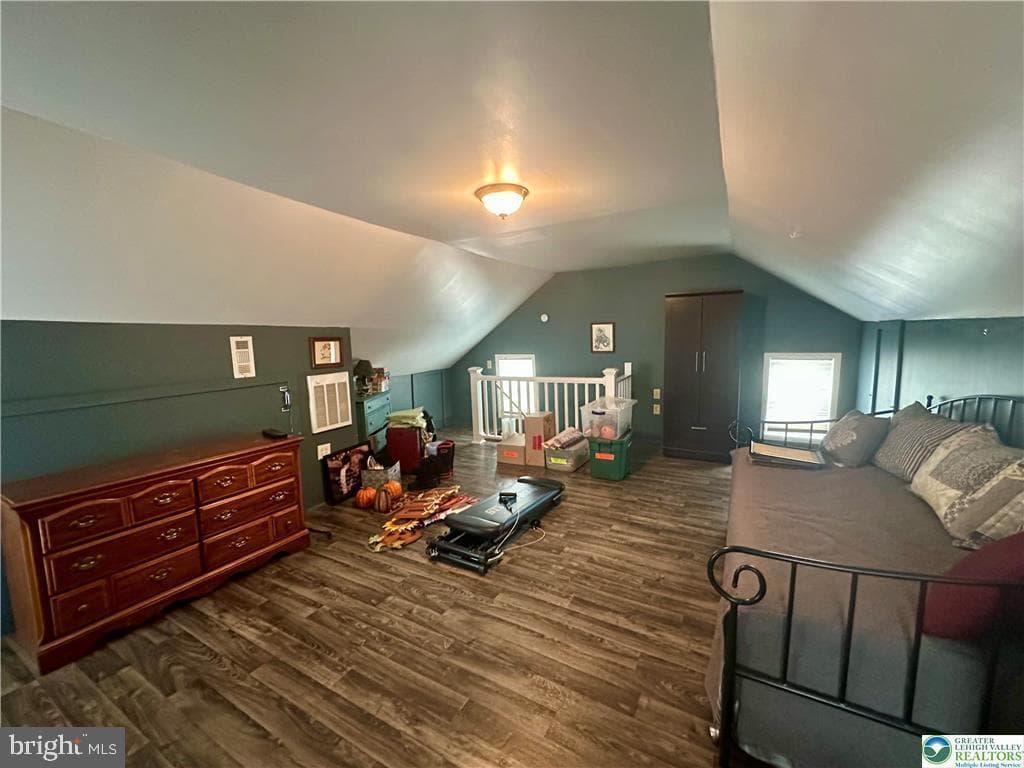 218 N 3rd Street photo 44