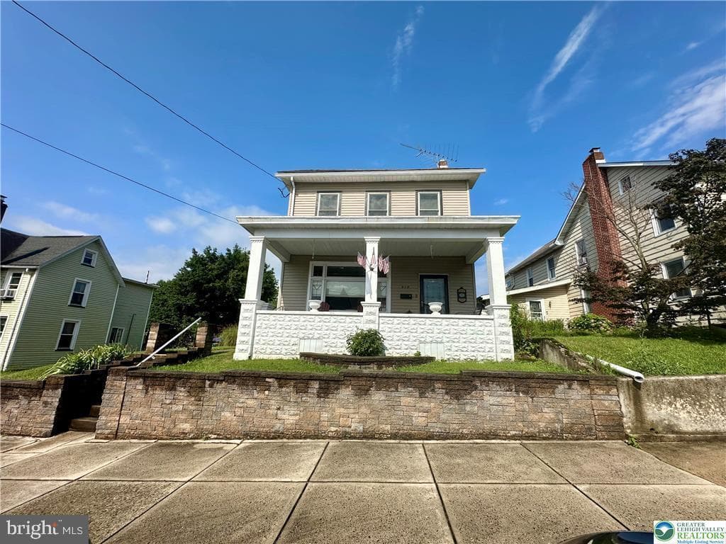 218 N 3rd Street photo 50