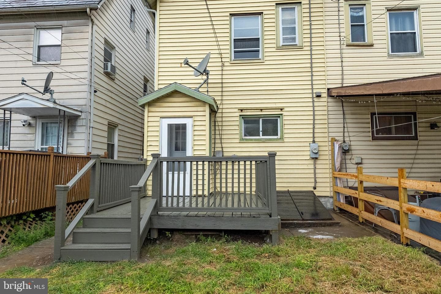 422 Lehigh Avenue photo 26