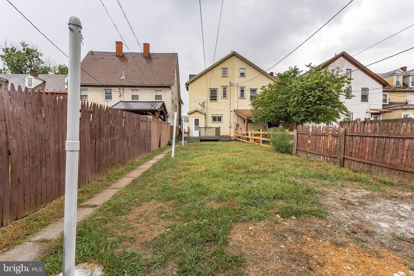 422 Lehigh Avenue photo 27