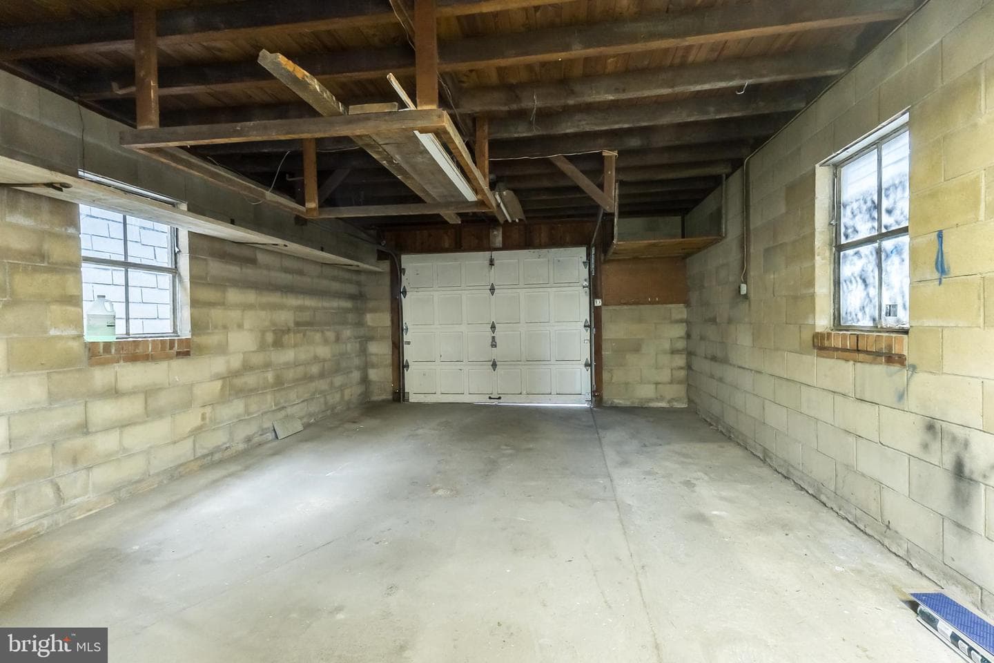 422 Lehigh Avenue photo 28
