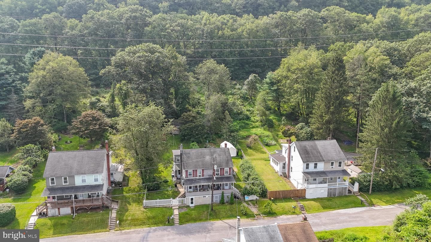 205 Yard Street photo 5
