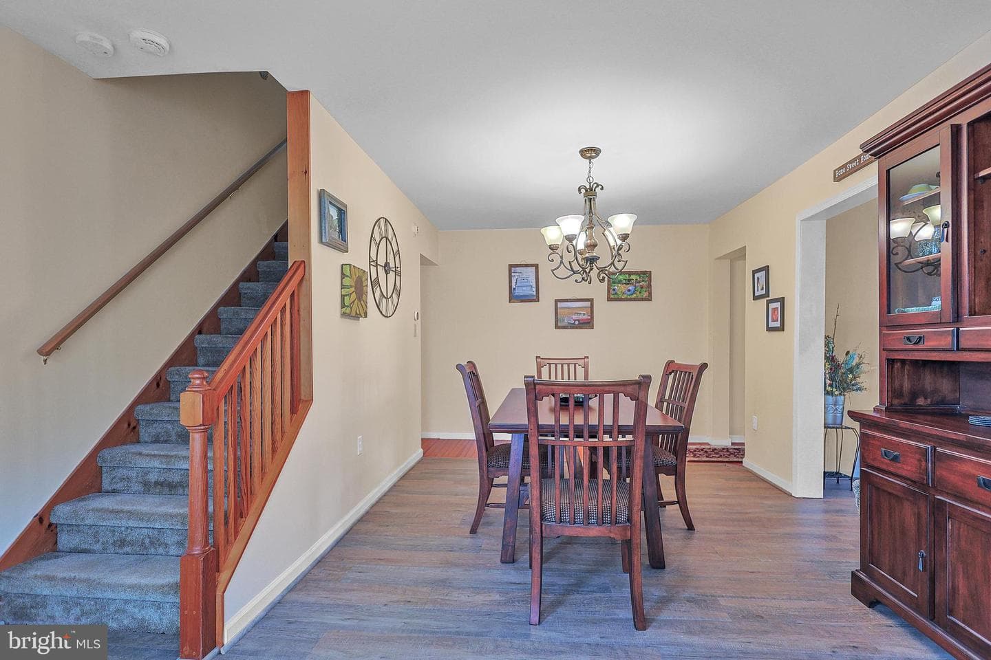 431 Center Avenue photo 14