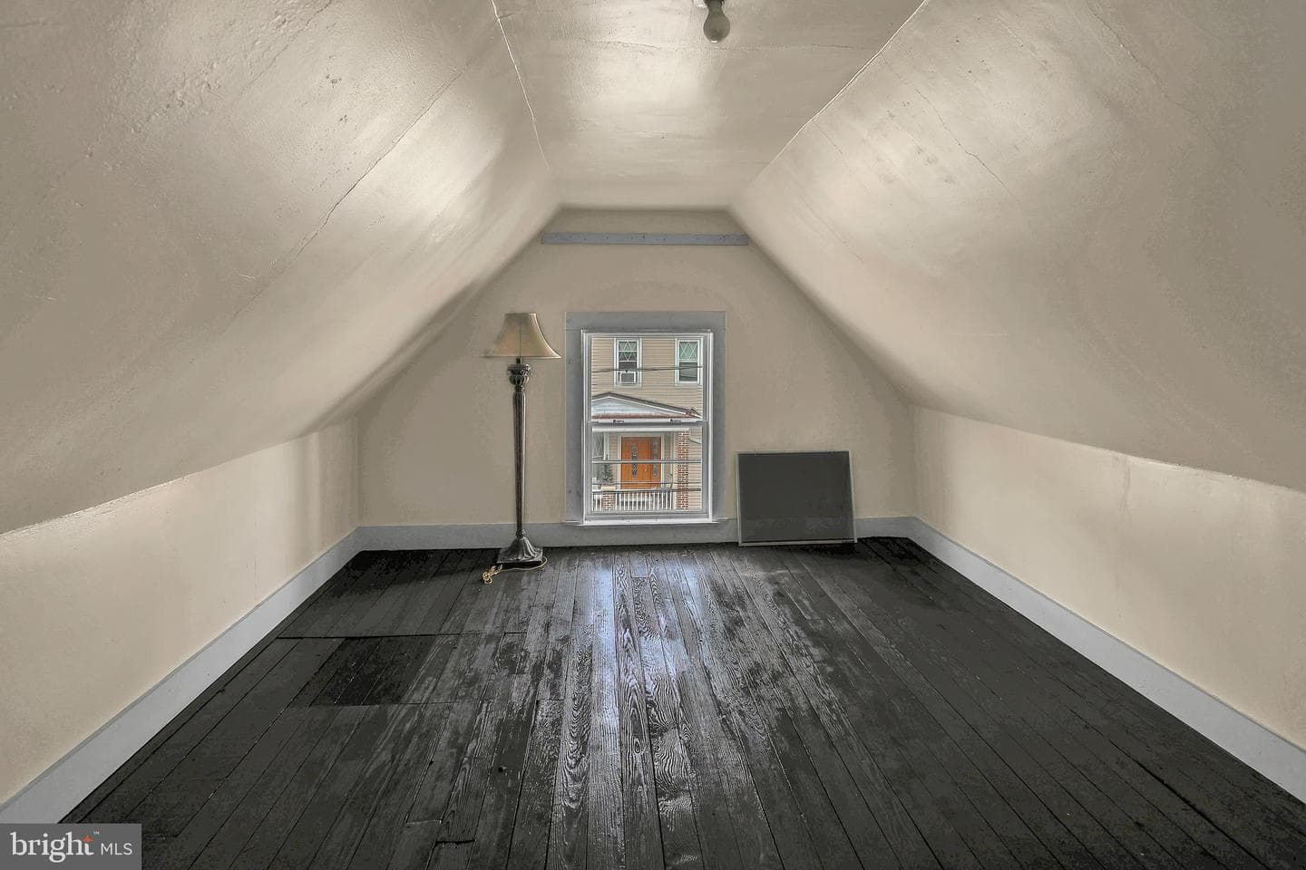 431 Center Avenue photo 21