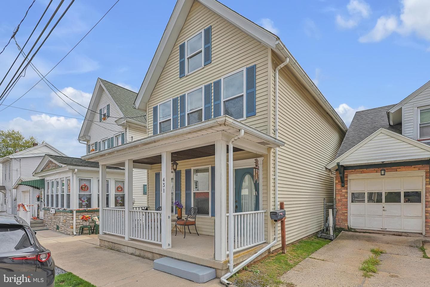 431 Center Avenue photo 31