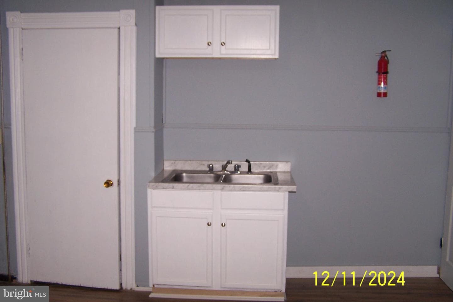 303 W Patterson Street photo 8