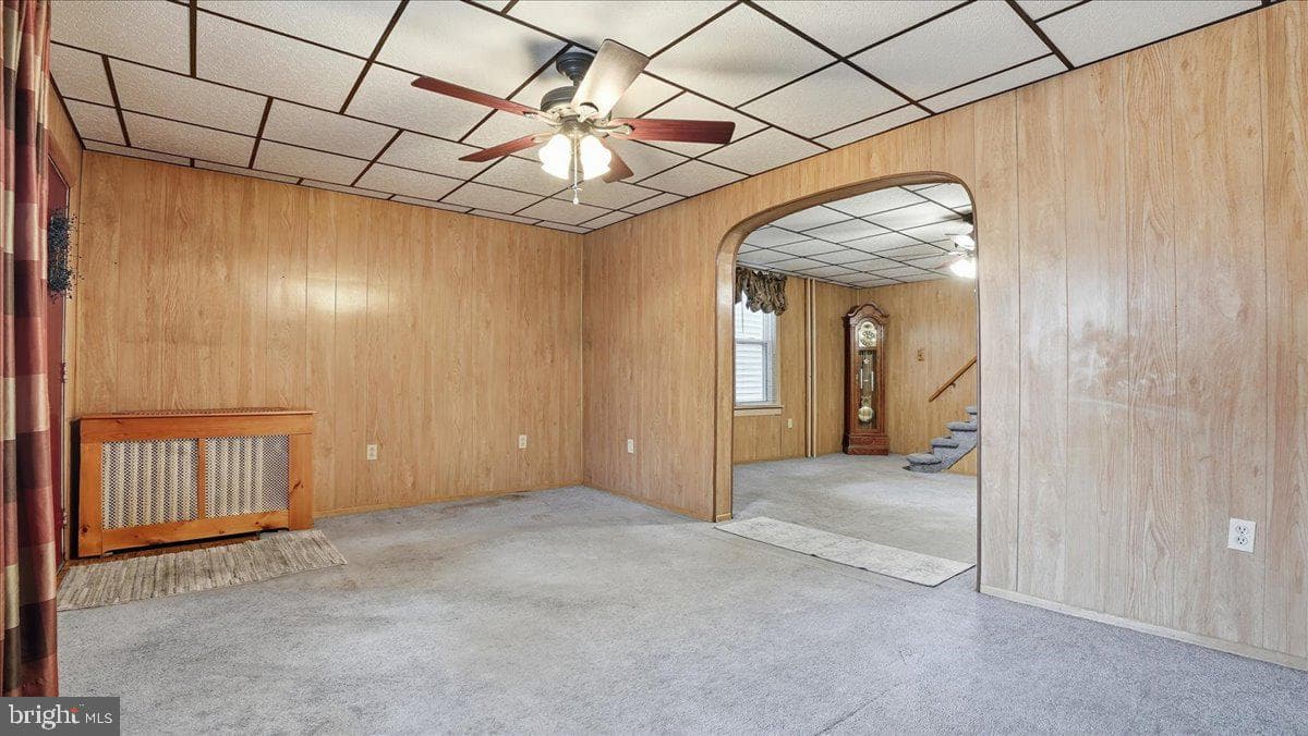 239 W Bertsch Street photo 17
