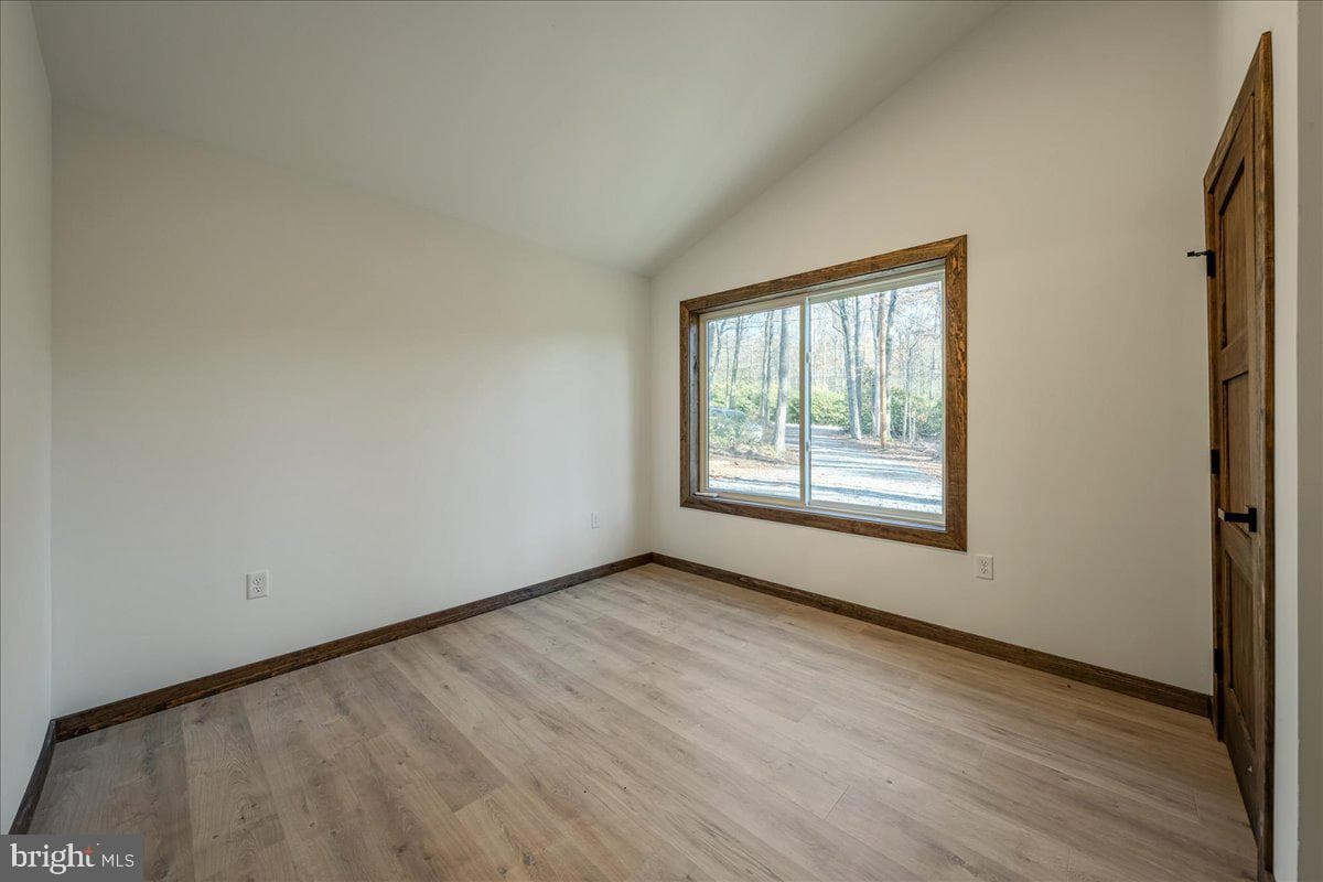 71 Forest Lake Drive photo 10
