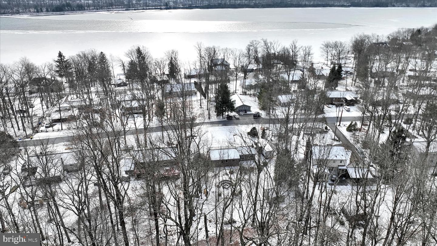 449 Lake Drive photo 36