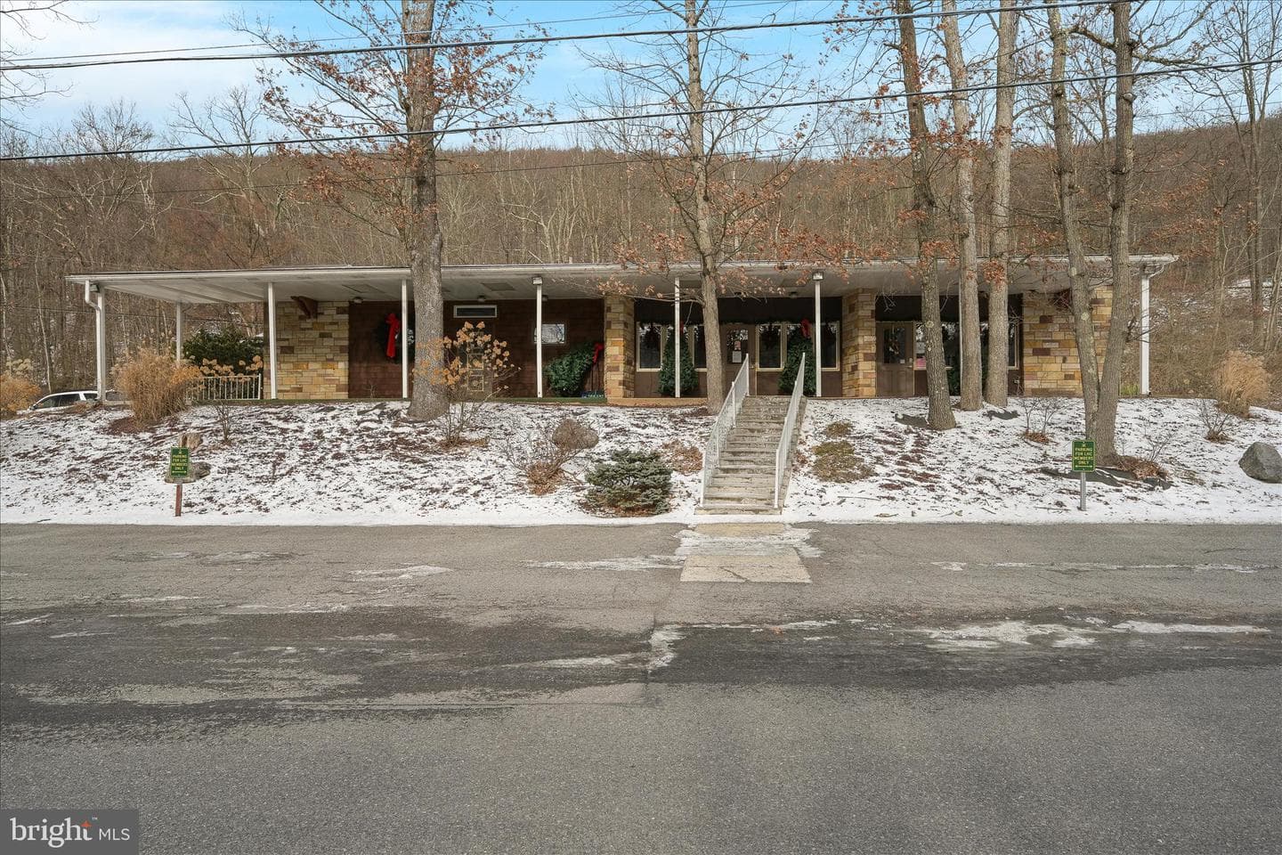 449 Lake Drive photo 44