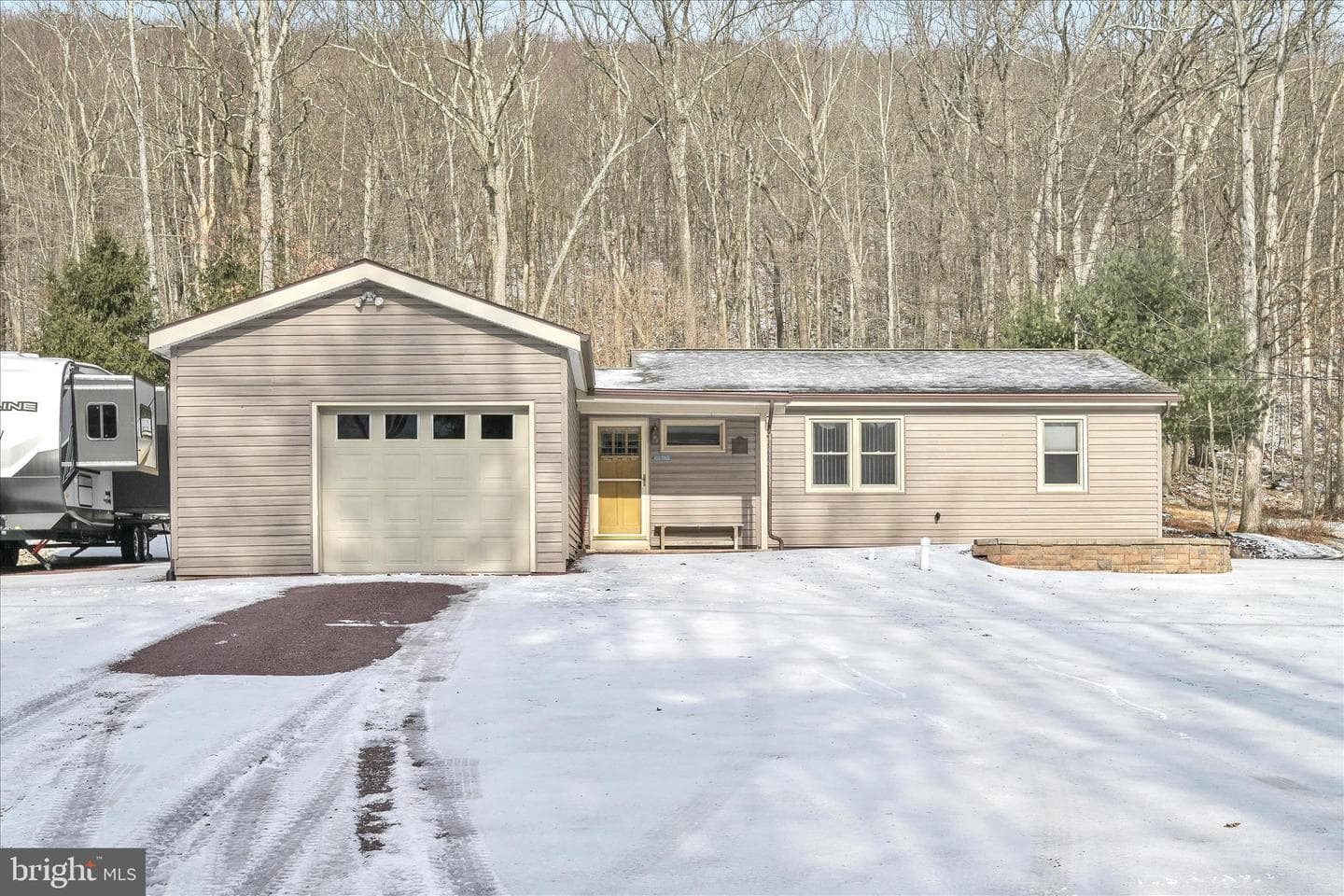 449 Lake Drive photo 5