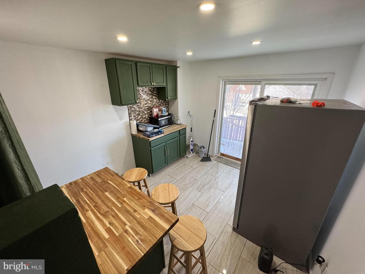 219 W Water Street photo 6