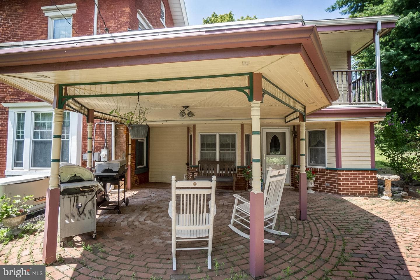 11 E Front Street photo 5
