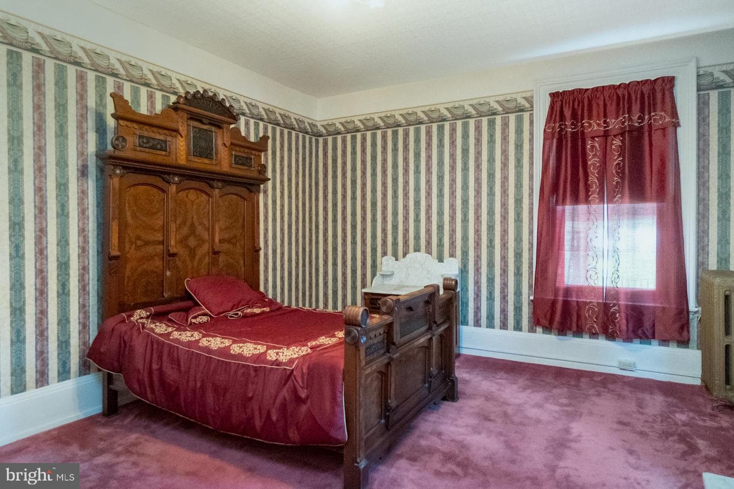 11 E Front Street photo 58
