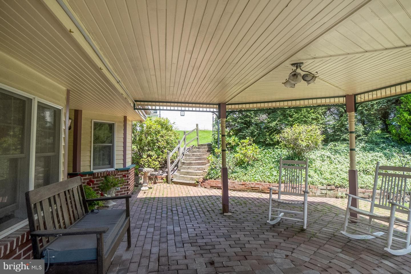11 E Front Street photo 6