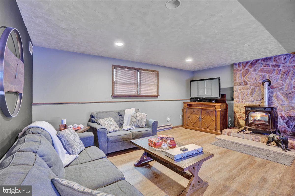49 Forest Drive photo 63