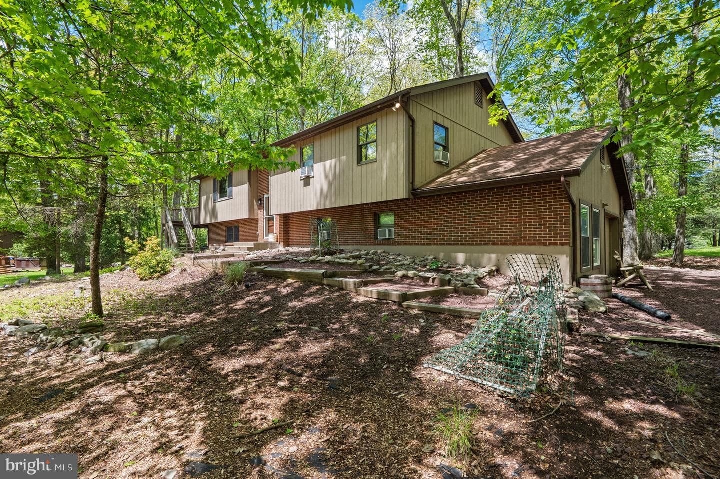 49 Forest Drive photo 82