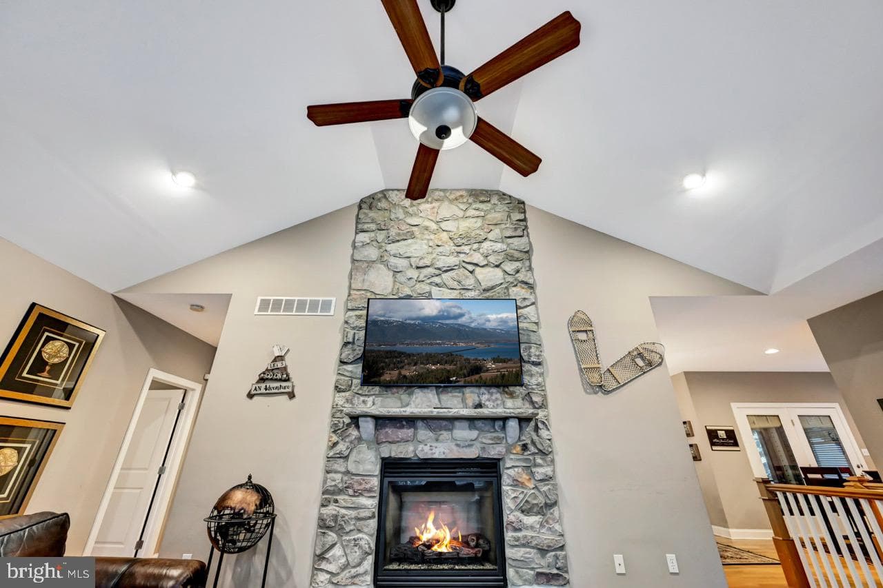 265 Longview Drive photo 12