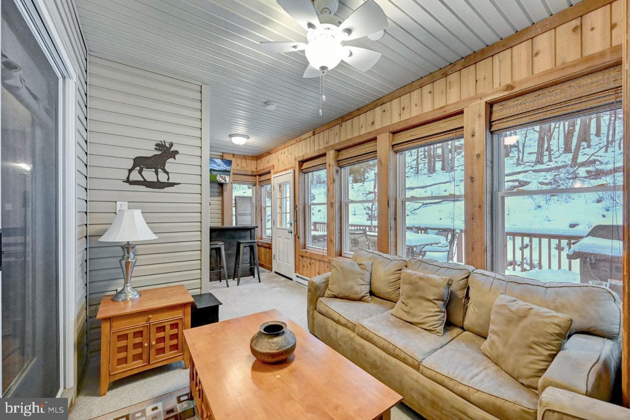 265 Longview Drive photo 30