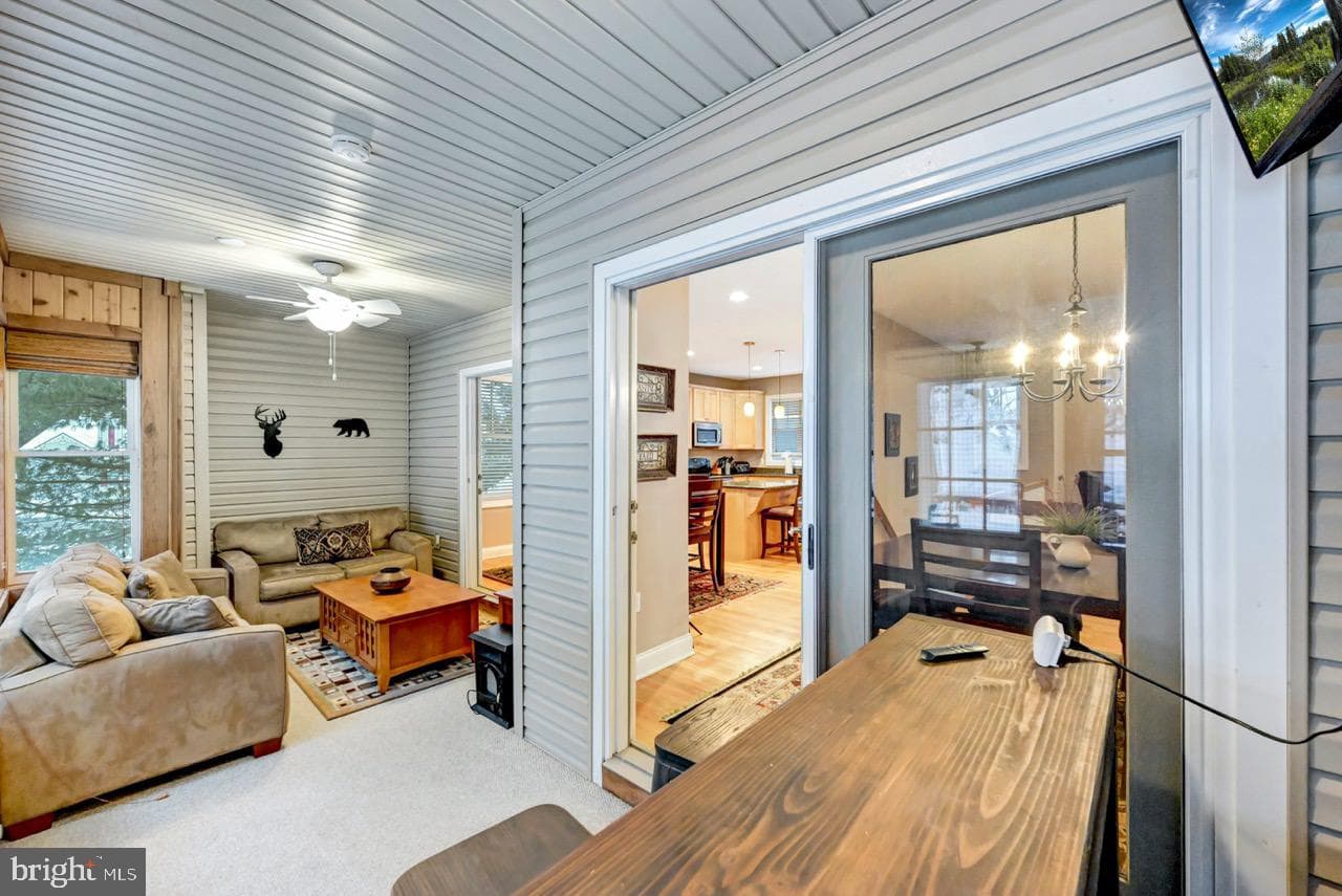 265 Longview Drive photo 31