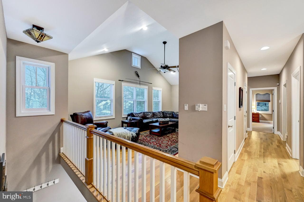 265 Longview Drive photo 36