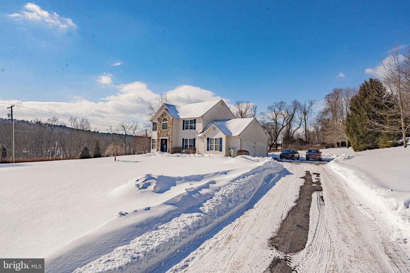 35 Ridgeview Drive photo 1