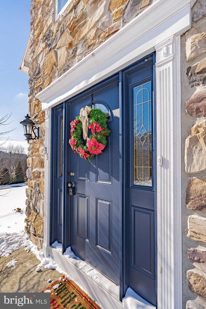 35 Ridgeview Drive photo 3