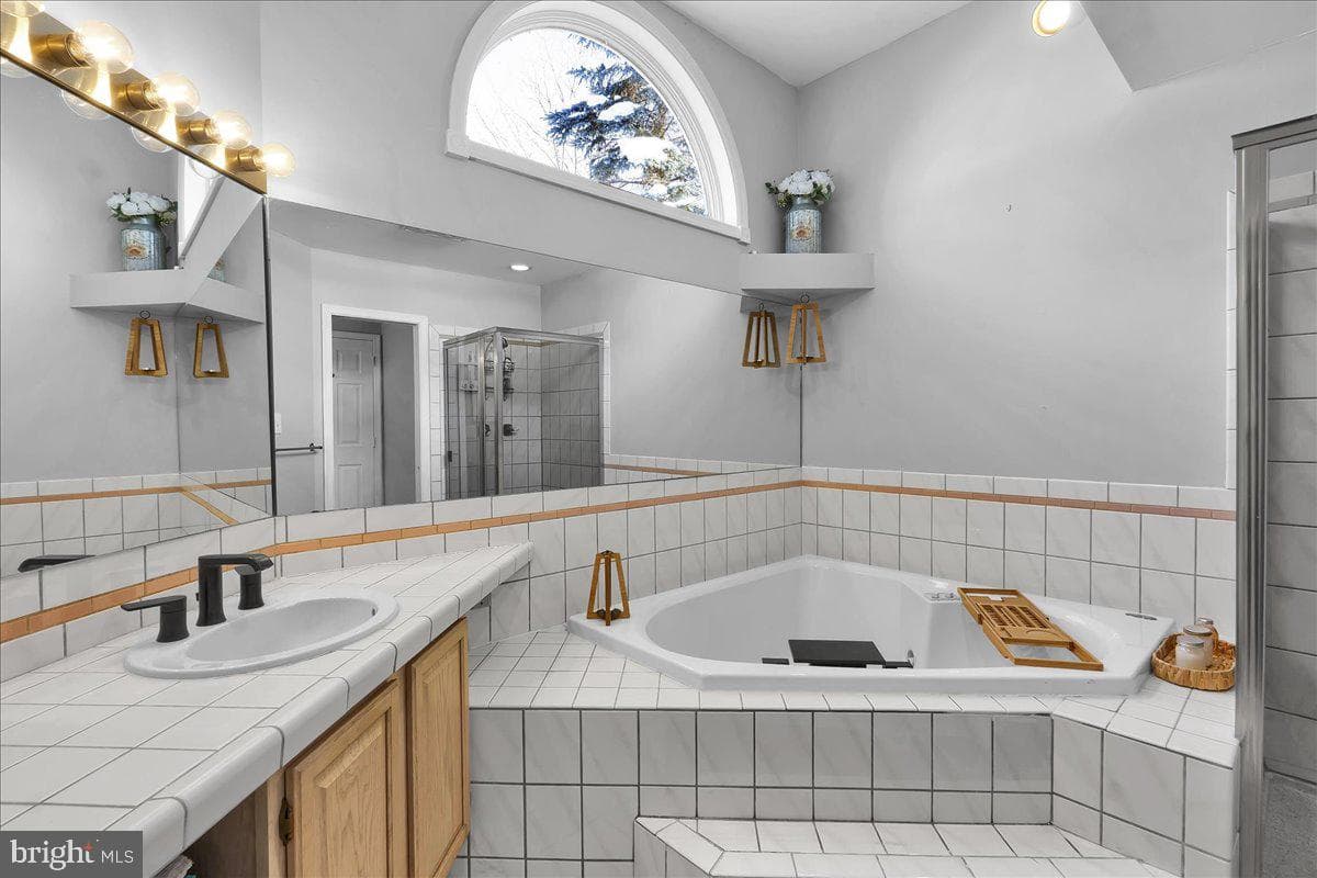 102 Laurelwoods Drive photo 20