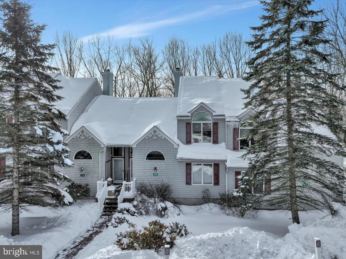 102 Laurelwoods Drive photo 37