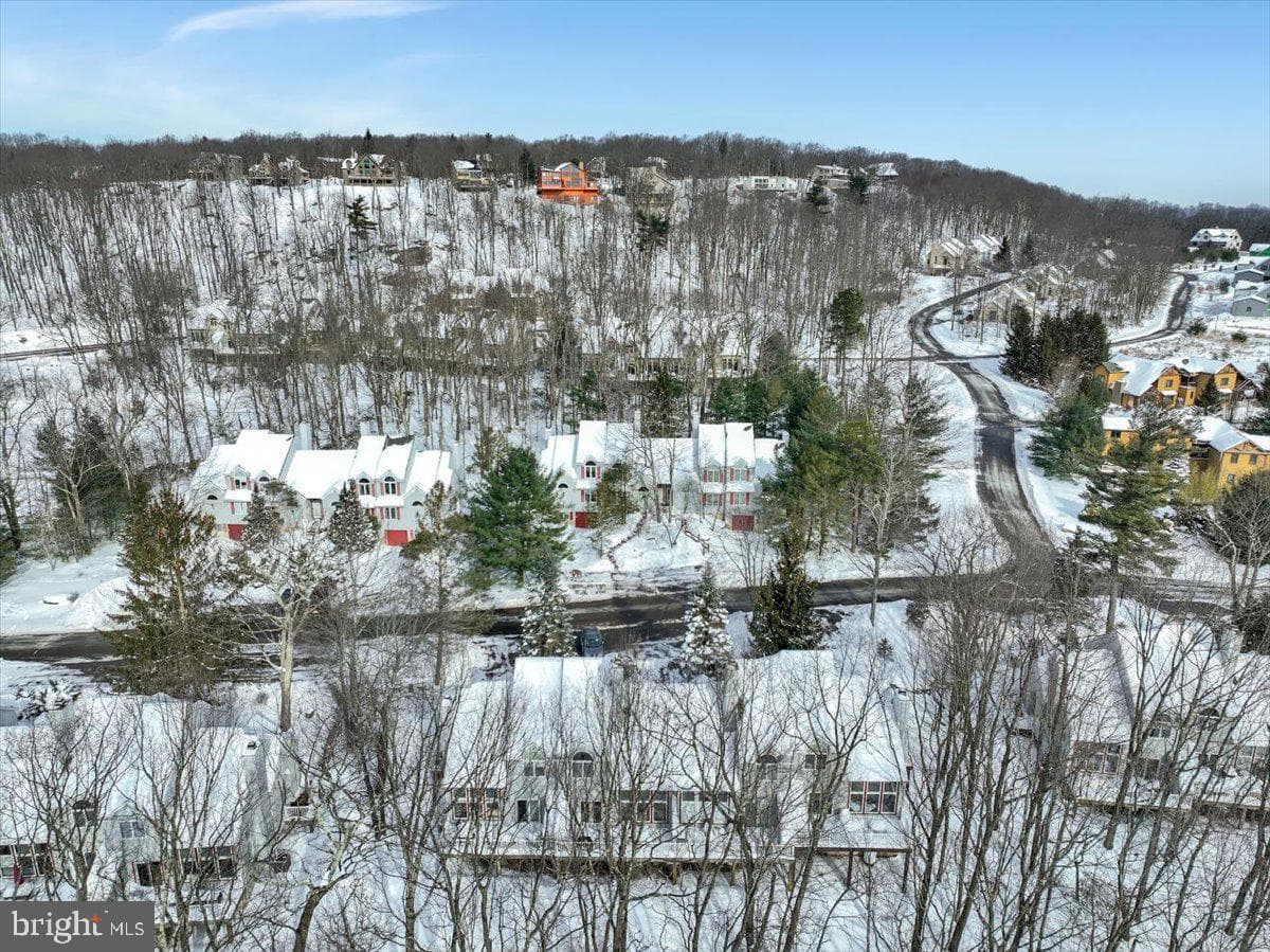 102 Laurelwoods Drive photo 39